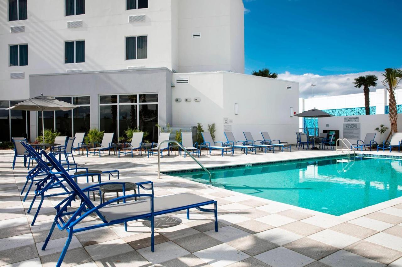 Fairfield & By Marriott Daytona Speedway/airport