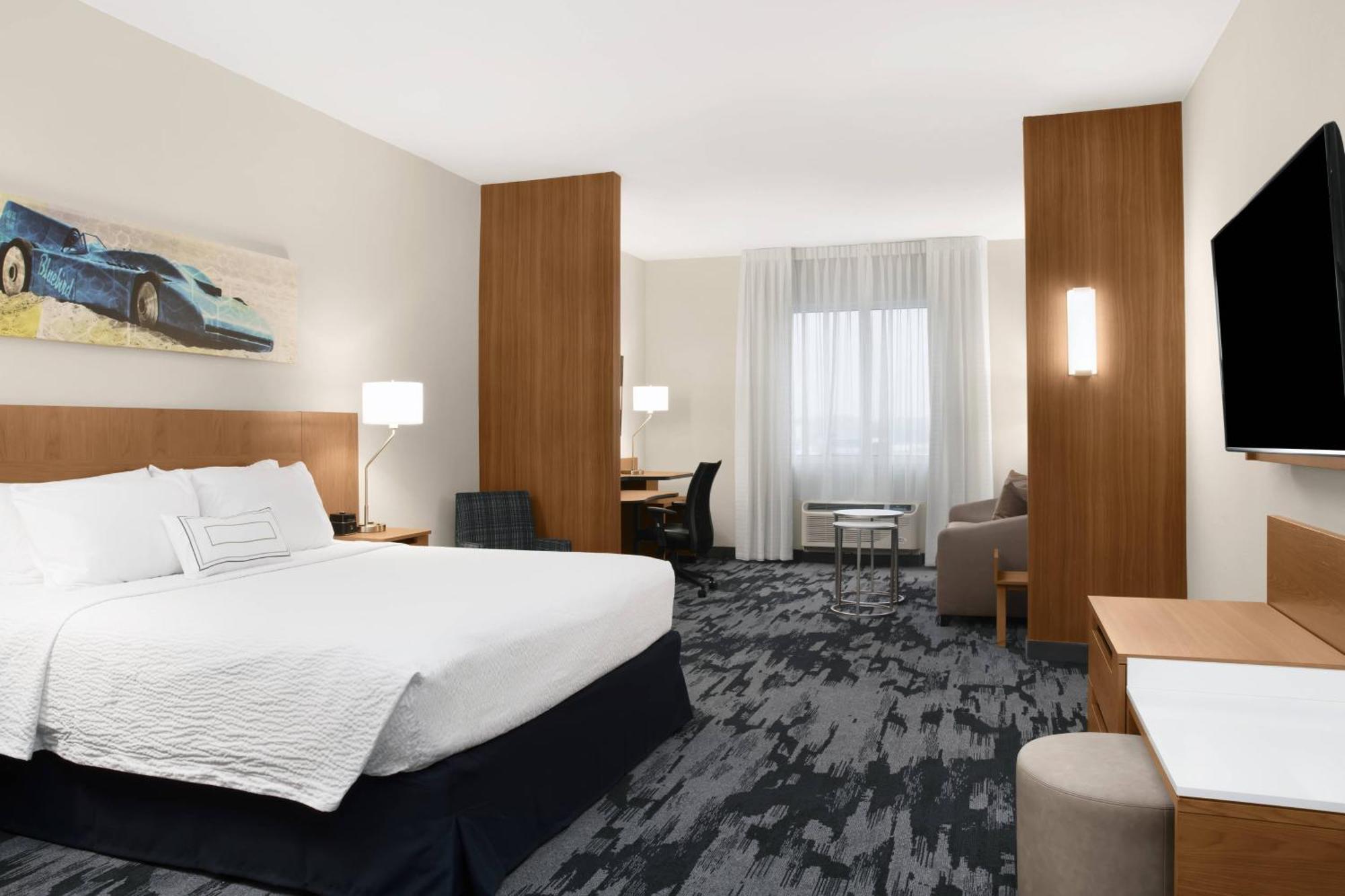 Hotel Fairfield & By Marriott Daytona Speedway/airport Daytona Beach