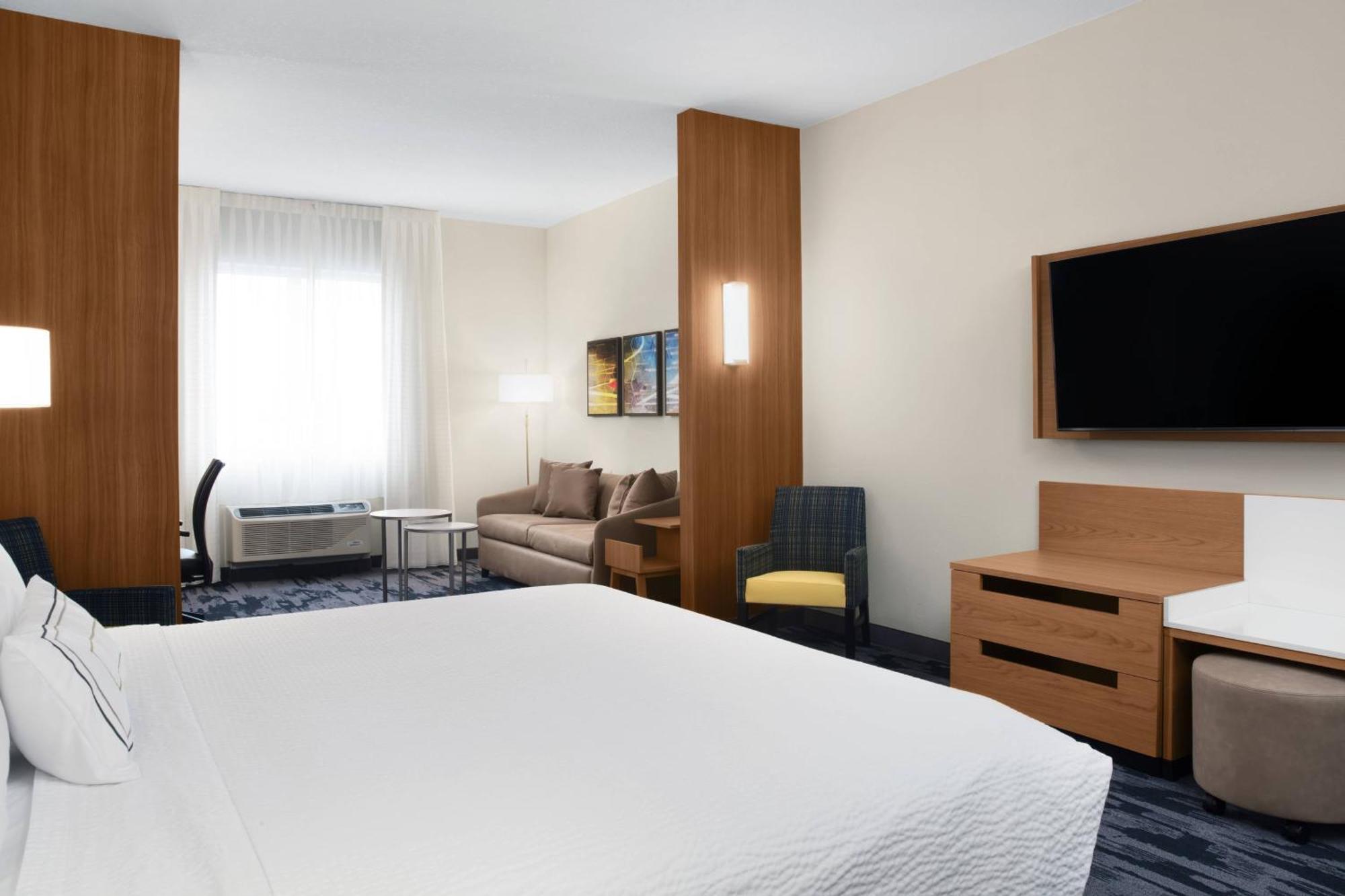 Fairfield & By Marriott Daytona Speedway/airport 3*