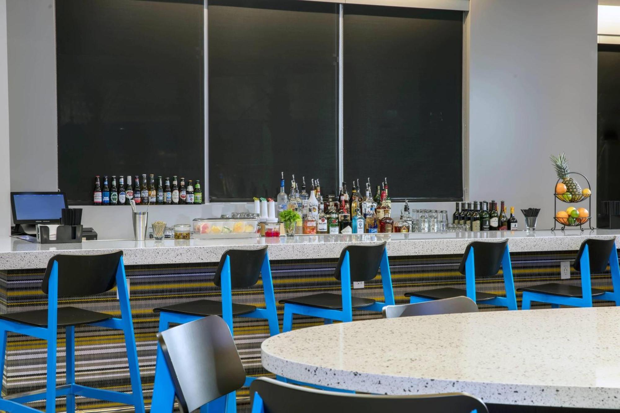 Hotel Fairfield & By Marriott Daytona Speedway/airport Daytona Beach